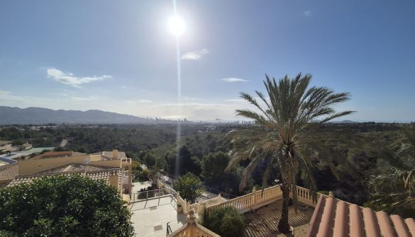 Villa in La Nucía, te koop